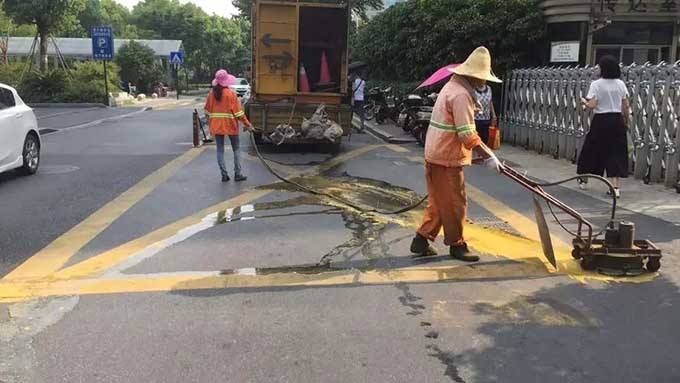 哈爾濱地面標線清理施工